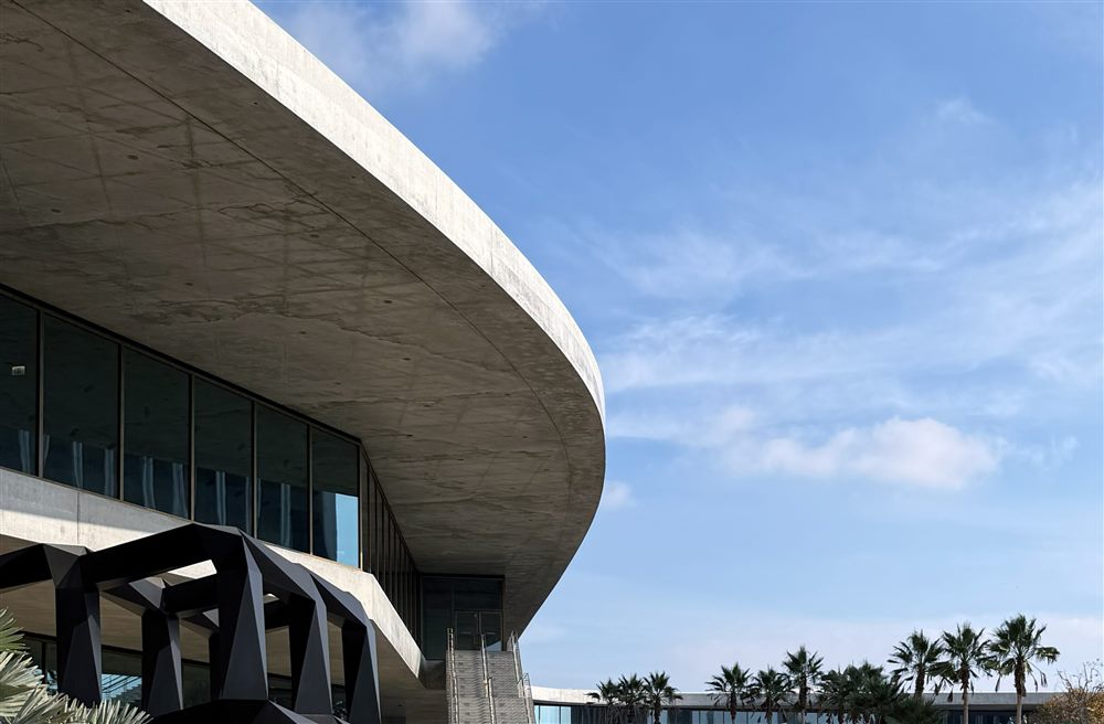 Museums Come Alive: the cantilevered upper level of LACMA's David Geffen Galleries
